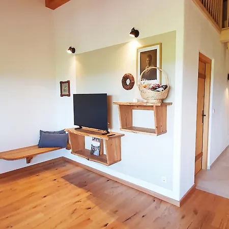 Springerhof Çiftlik konaklama *